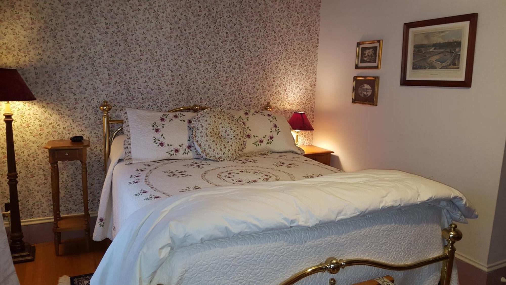 Holidae House Bed & Breakfast ベセル エクステリア 写真