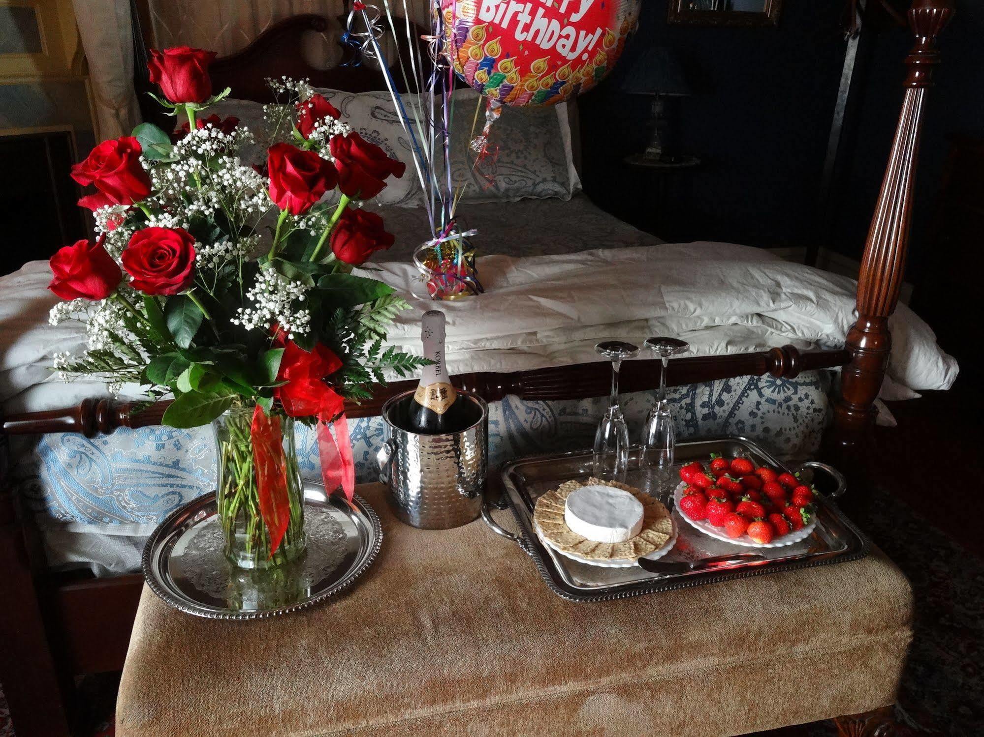 Holidae House Bed & Breakfast ベセル エクステリア 写真